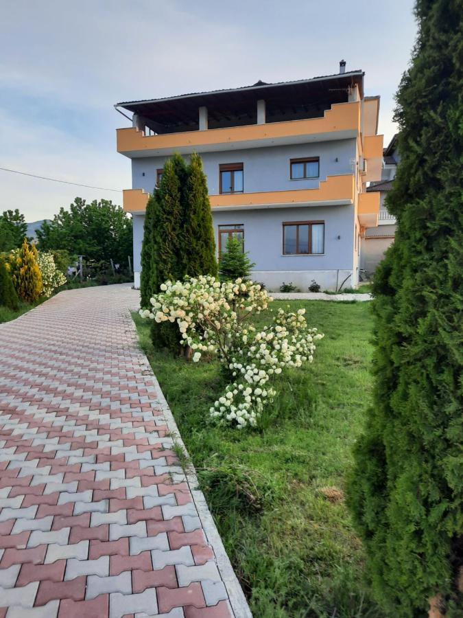 Sun& Relax Home Korce Buitenkant foto